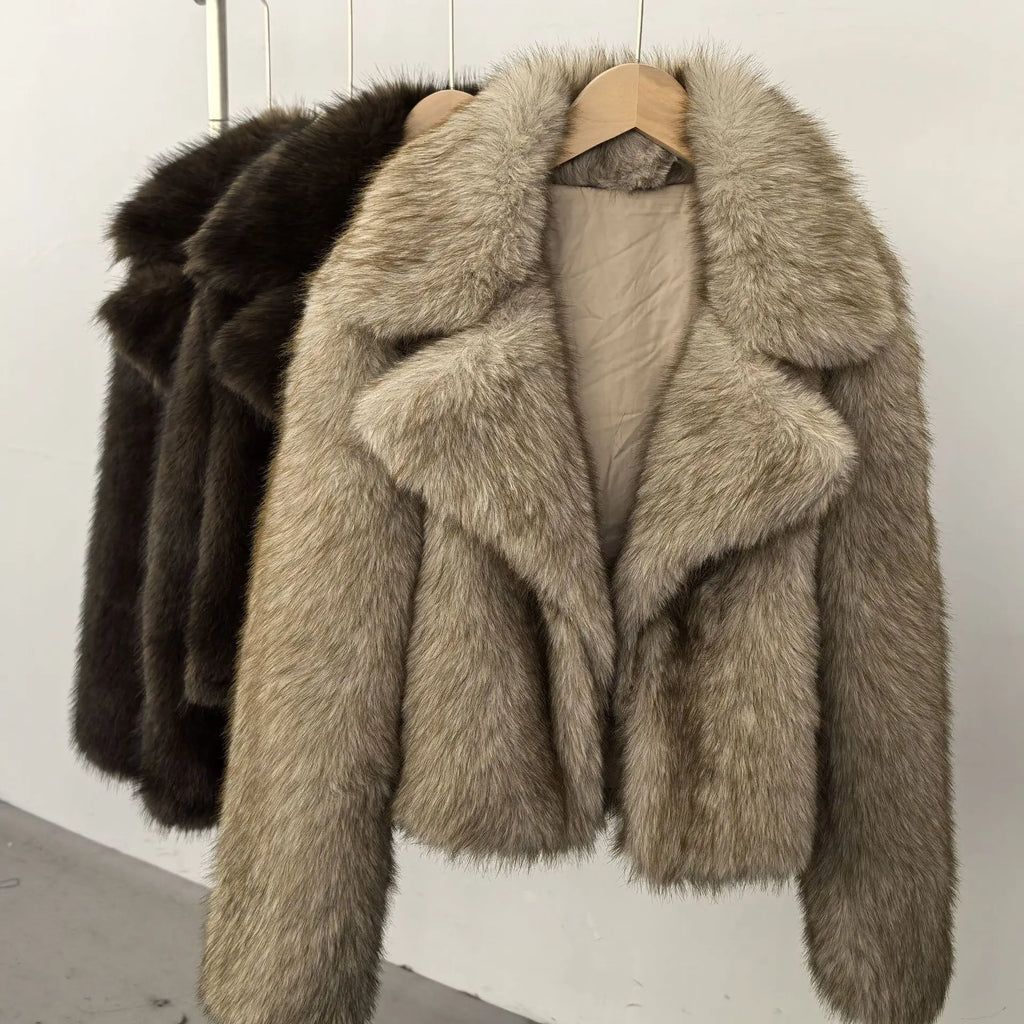 Faux Fox Fur Jacket/Autumn Winter Coat’s/Warm Luxury Fur Long Sleeve Artificial Fur Overcoat.