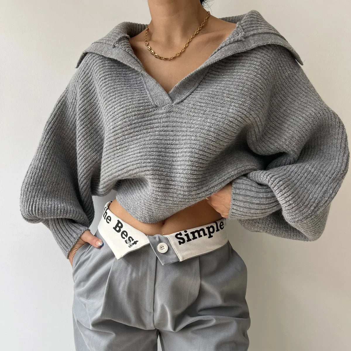 Stylish Cropped V~Neck Sweater/Turn Down Collar Loose Fitted Sweater/Full Sleeve Splice Pullovers Straight Thick Sweater.