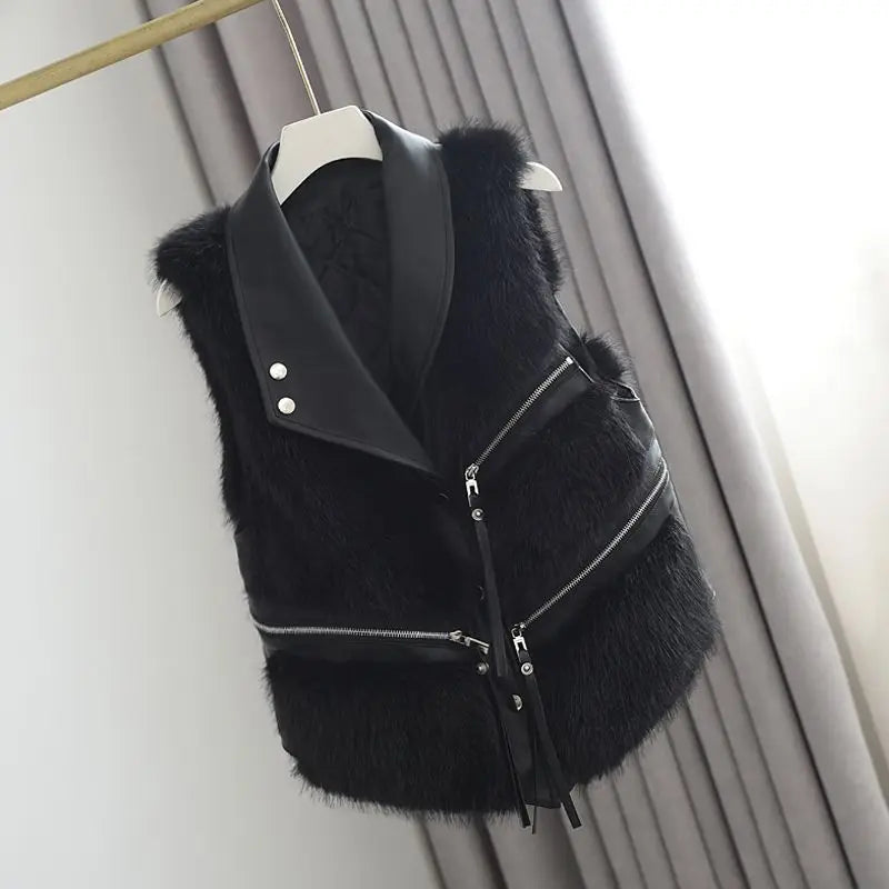 Autumn Winter New Women Fur Grass Coat/Vests V-Neck Solid ButtonZipper/ Simplicity Fashion Luxury Loose/Sleeveless Cardigan Coat.