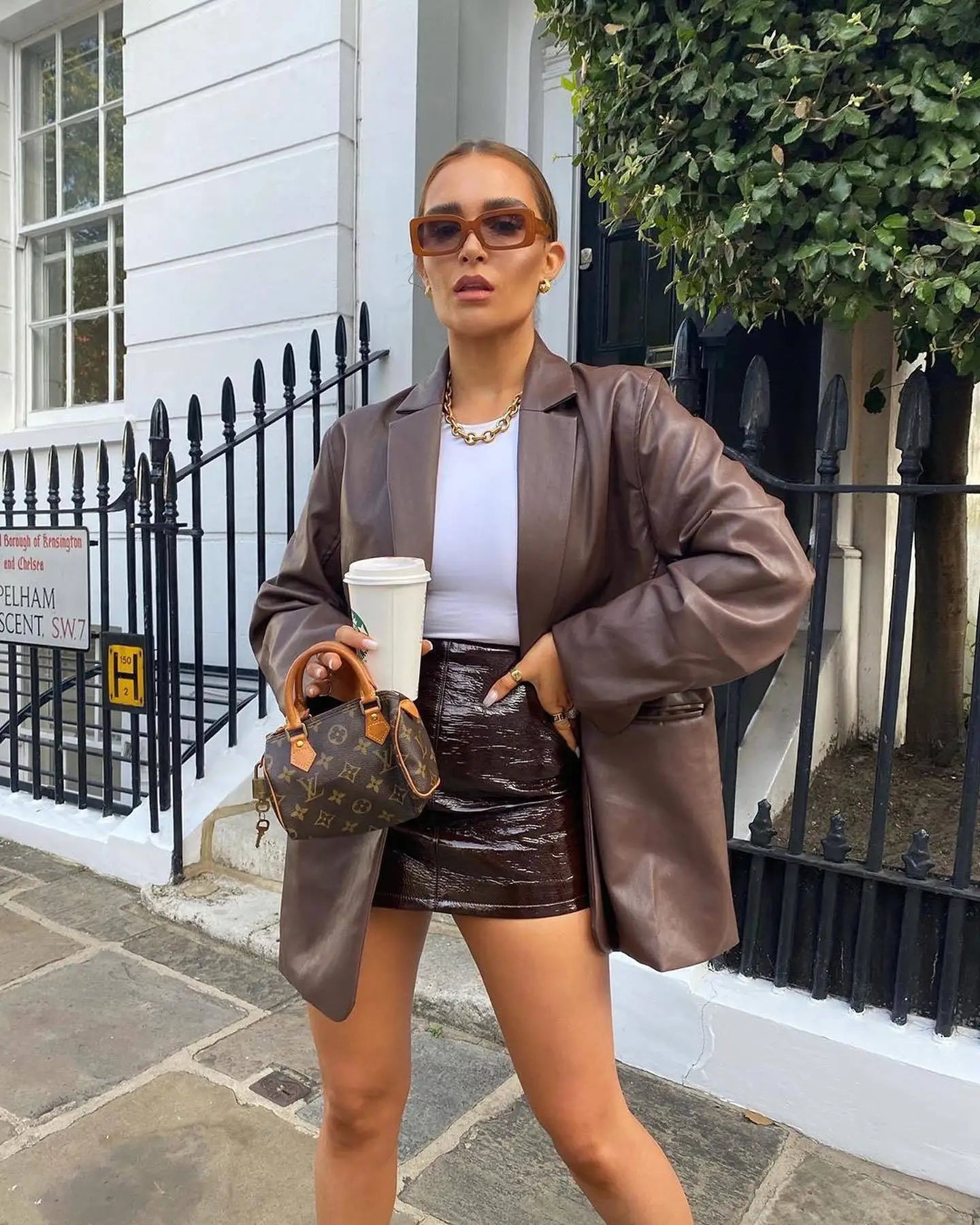Women’s Oversized Vegan Leather Blazer – Single Breasted Faux Leather Jacket with Pockets
