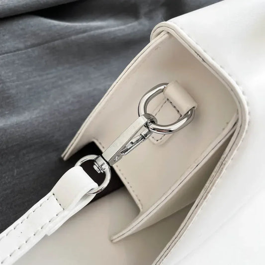 Luxury Heart Handle Mini Handbag – Structured Crossbody & Clutch Purse with Metallic Top Handle