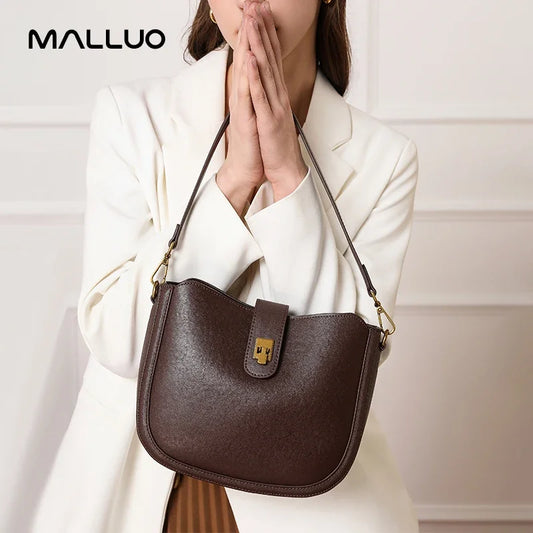 Vintage Luxe Shoulder Bag – Timeless Minimalist Edition