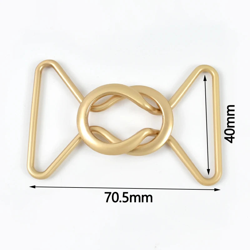 The Signature Cinch™ | Gold Dress & Garment Styling Clasp