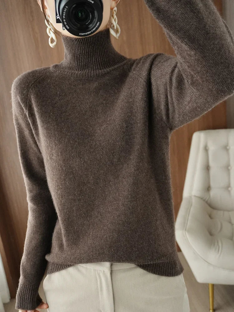 Luxury Soft Knit Long-Sleeve Sweater – Classic Fit in Neutral Tones | Modern Blend Boutique